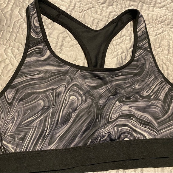 Champion Other - Champion Medium Support Reversible Sports Bra with Power Core Sz. XL